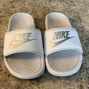 Nike slides